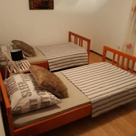 Lejlighed Apartman Adrian Vrsi