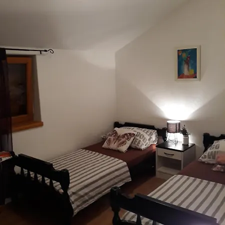 Lejlighed Apartman Adrian