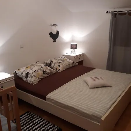 Apartman Adrian